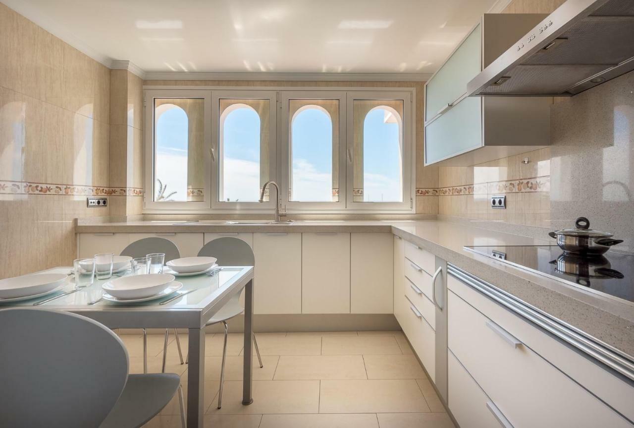 Downtown Seaview Apartment 마르베야 외부 사진